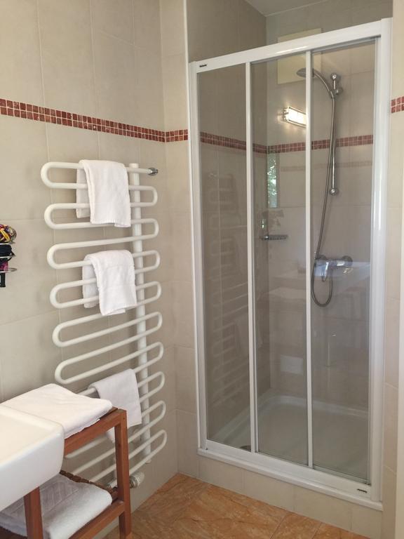 Parkapartments سخلادميخ المظهر الخارجي الصورة